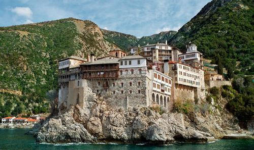 Hình ảnh về lãnh địa núi Athos.