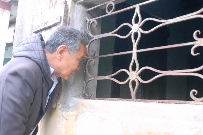 D&ugrave; vất vả, cực nhọc v&agrave; kh&oacute; khăn l&agrave; thế nhưng &ocirc;ng n&oacute;i, c&ograve;n sống ng&agrave;y n&agrave;o &ocirc;ng c&ograve;n chăm s&oacute;c, c&ograve;n y&ecirc;u thương c&aacute;c con ng&agrave;y ấy...