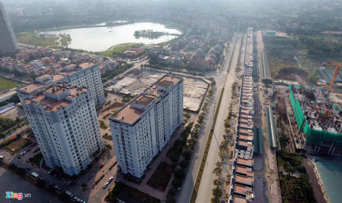 Dự án nhà tái định cư tại Thành phố Giao lưu (Bắc Từ Liêm). (Ảnh: Zing)