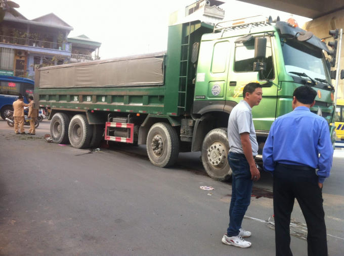 Lực lượng chức năng có mặt ngay sau sự việc xảy ra.