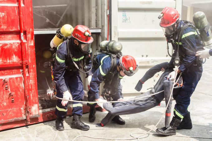 ... đây là công việc được đánh giá vô cùng nguy hiểm và có tỷ lệ dẫn đến tai nạn cao nhất.