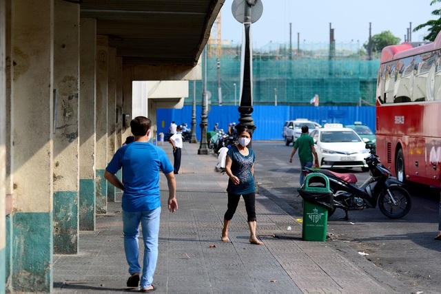 Khu cửa bắc chợ Bến Thành vắng vẻ.