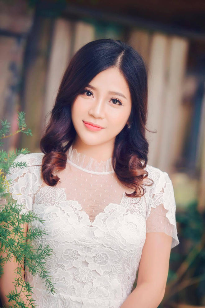 Cô cũng khá kín tiếng về chuyện đời tư của bản thân. (Ảnh: FBNV)