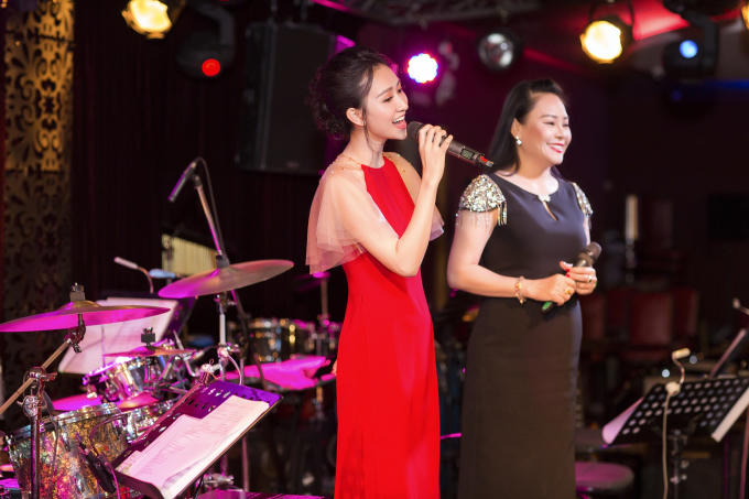 H&agrave; Thu đ&aacute;nh dấu sự trở lại trong &acirc;m nhạc năm 2019  với album N&agrave;ng Xu&acirc;n