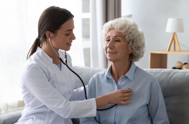 Đẩy mạnh các hoạt động phục vụ và phát huy vai trò của người cao tuổi