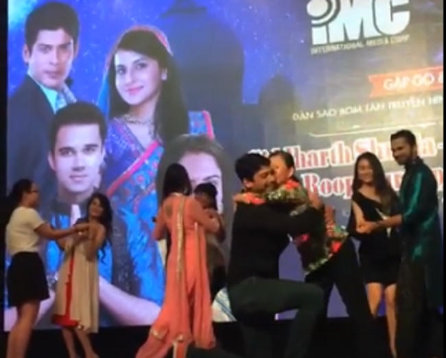 Ngỡ ngàng thanh tra Shiv