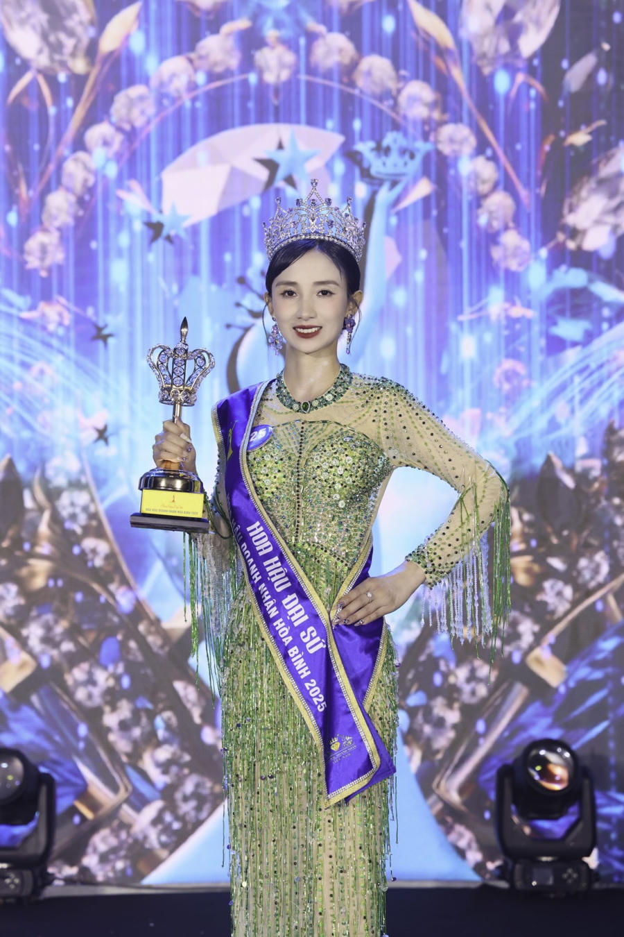 Hoa hậu Đại sứ Doanh nhân Hòa bình 2025 Phạm Thị Thanh Hương.