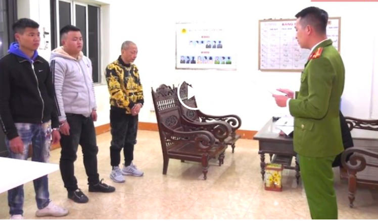 Các đối tượng bị bắt giữ.