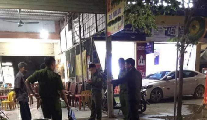 Lực lượng chức năng có mặt tại hiện trường điều tra, làm rõ sự việc.