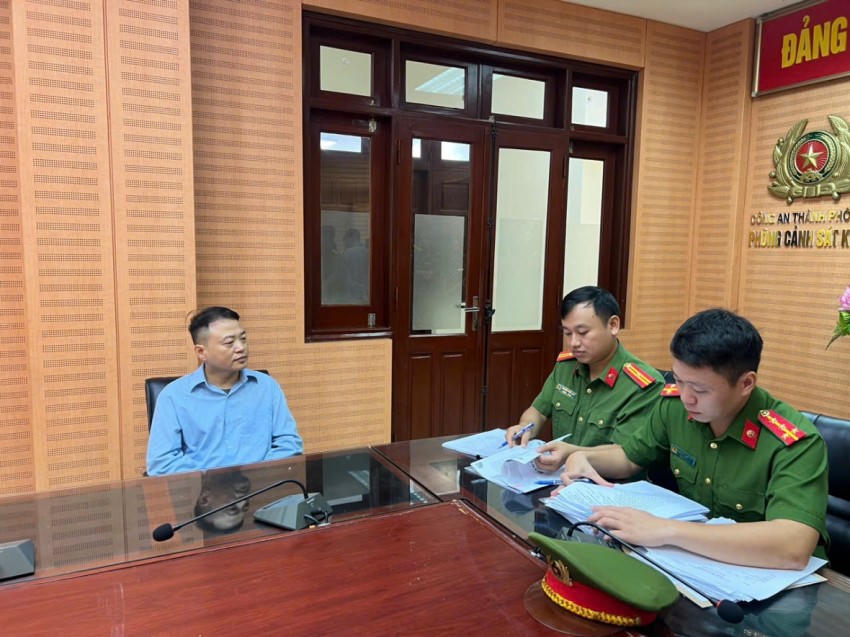 Cơ quan công an làm việc với đối tượng Nguyễn Hòa Bình.
