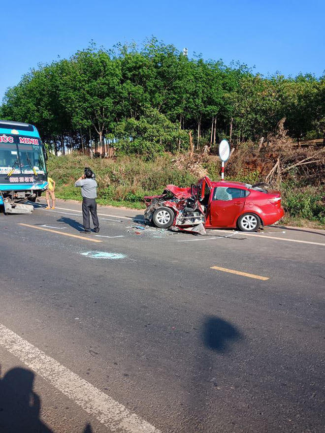 Nhà xe gửi lời xin lỗi hành khách và đăng tải camera hành trình khoảnh khắc va chạm kinh hoàng gây nhiều tranh cãi
