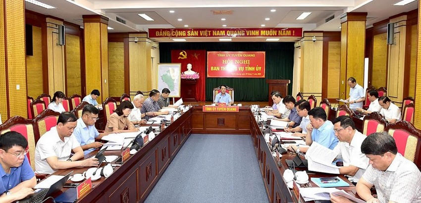 Toàn cảnh hội nghị.