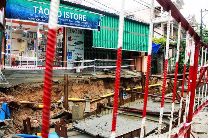 Chủ tịch UBND tỉnh Thừa Thiên Huế yêu cầu BQLDA, các sở, ngành liên quan và UBND thành phố Huế cần phải đặc biệt quan tâm vấn đề hoàn trả mặt bằng...