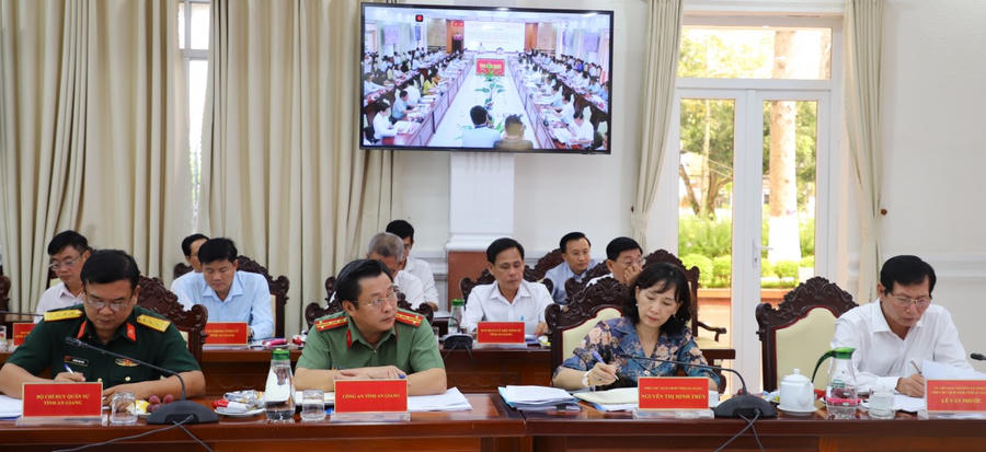 Các đại biểu dự hội nghị