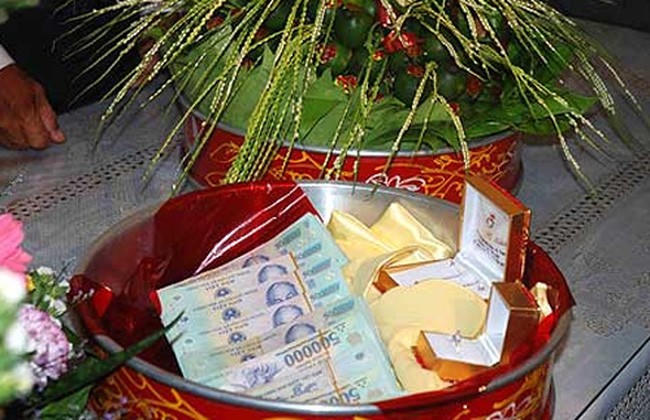 Thách cưới quá cao được coi là hành vi vi phạm pháp luật