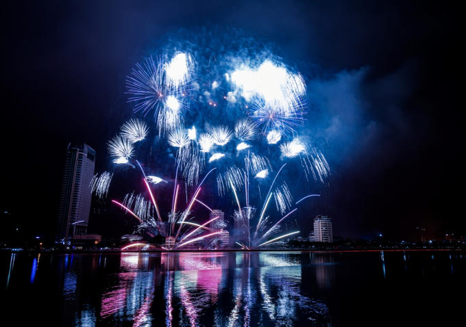Pháo hoa Đà Nẵng