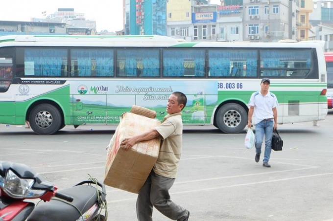 Hàng hóa cũng được luân chuyển nhiều hơn sau mỗi dịp nghỉ lễ.