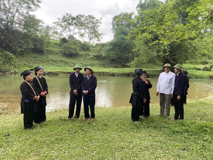 Hát sli giao duyên bên sông Bắc Sen, xã Xuân Dương, huyện Na Rì. (Ảnh: Báo Bắc Kạn).