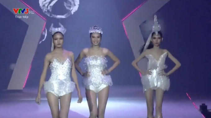 Bản tin Thời trang Plus số 29: Trẻ trung, ph&oacute;ng kho&aacute;ng với bộ sưu tập Boho Dream