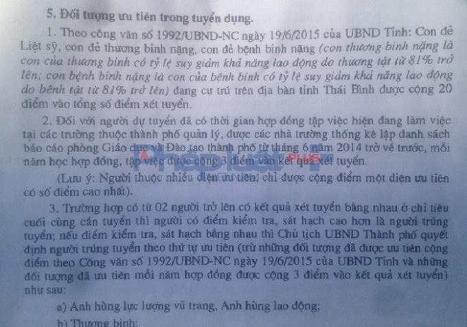 Khoản 5, mục 2 của Kế hoạch số 145/KH-UBND ban đầu quy định rất rõ ràng về cách tính điểm ưu tiên cho các giáo viên có thời gian dạy hợp đồng tại TP Thái Bình.