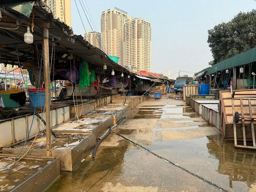 Xem xét trách nhiệm của tập thể, cá nhân vụ chợ La Khê bị phản ánh.