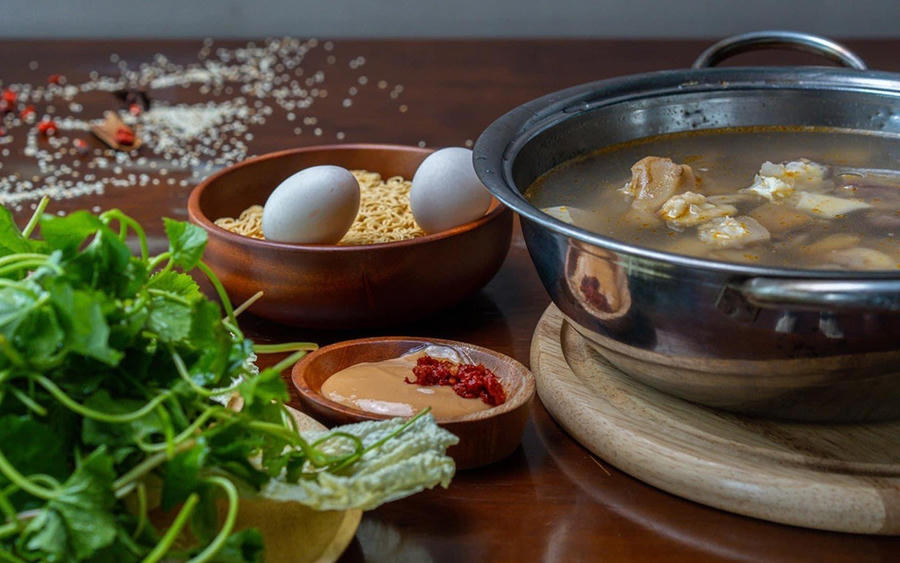 dbf0ddd61fd3cc8d95c2