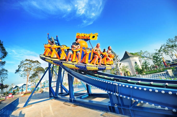 Vui chơi tại Vinperl Land, Vinpearl Golf, khách sẽ được tích điểm lên tới 10%.