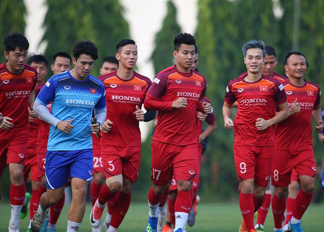 Quế Ngọc Hải, Văn Thanh, Văn Toàn tỏ ra khá sung mãn