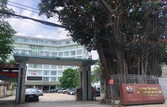 Vinacomin thông báo chào bán cạnh tranh cổ phần UEM.