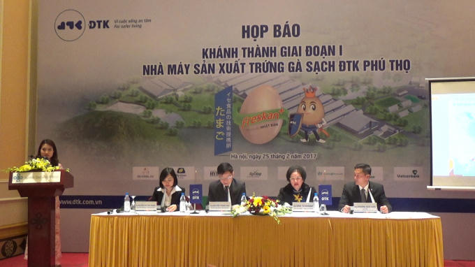 Buổi họp báo với sự tham gia của lãnh đạo Công ty, lãnh đạo Viện chăn nuôi.