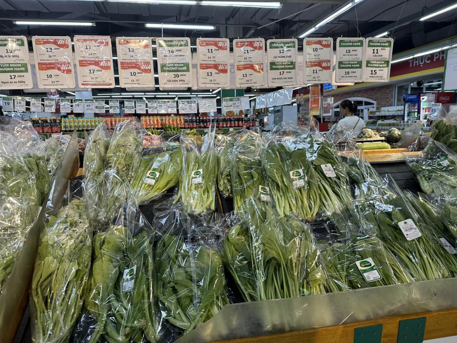 Thời điểm cuối năm, nhu cầu tiêu thụ thực phẩm của người dân tăng cao.