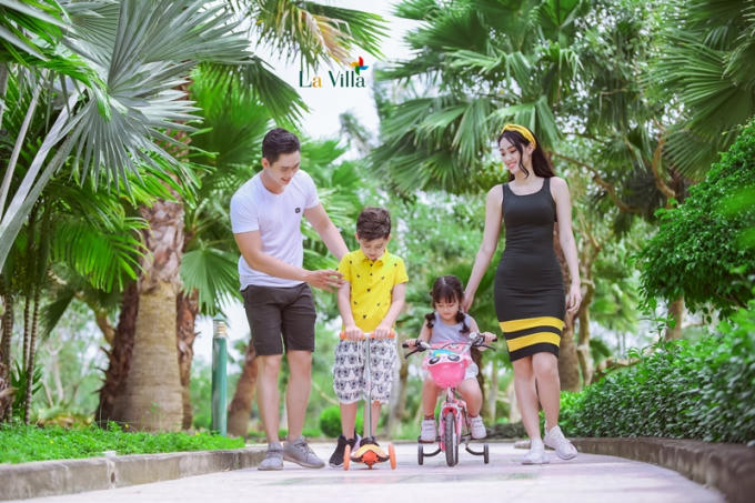 Dự án La Villa Green City có lối đi bộ dọc bờ sông dài gần 1km.