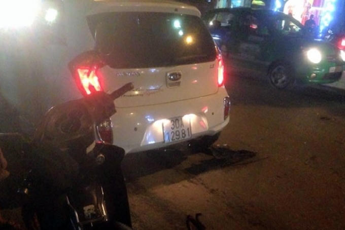 Chiếc xe ô tô mang BKS 30A- 129.81 gây ra vụ tai nạn kinh hoàng.