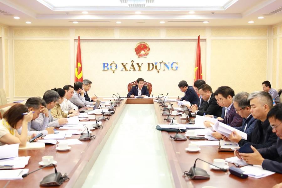 Quang cảnh cuộc họp.