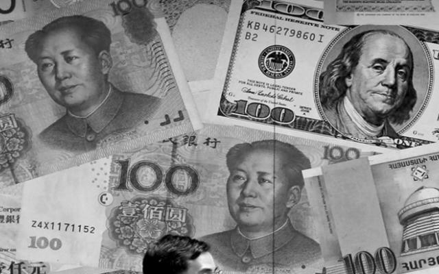 Luật rõ ràng, lệ tùy hứng