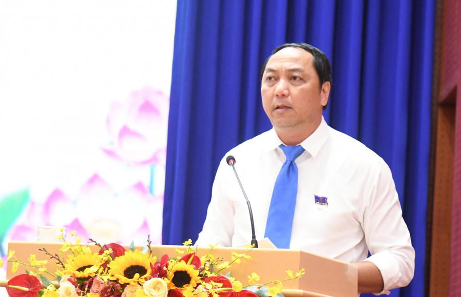Ông Lâm Minh Thành, Phó Bí thư Tỉnh ủy An Giang phát biểu chỉ đạo tại đại hội.