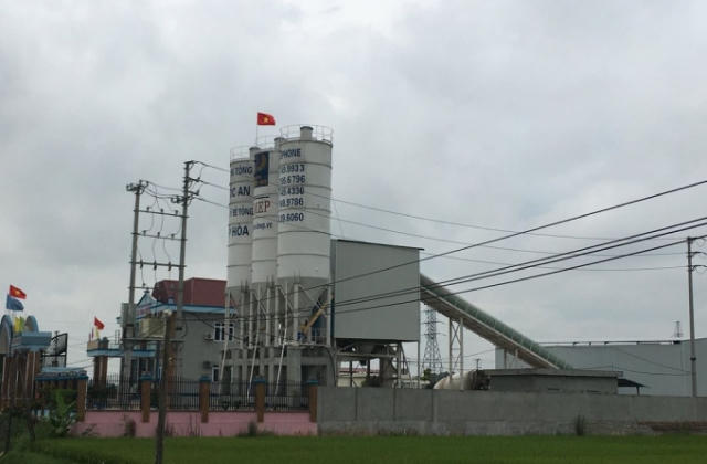 Công ty bê tông Quốc An lấn chiếm gần 1.000m2 đất nông nghiệp