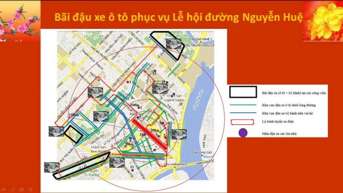 Khu đường hoa phố đi bộ Nguyễn Huệ là điểm thu hút nhiều người dân và du khách đến nhiều nhất