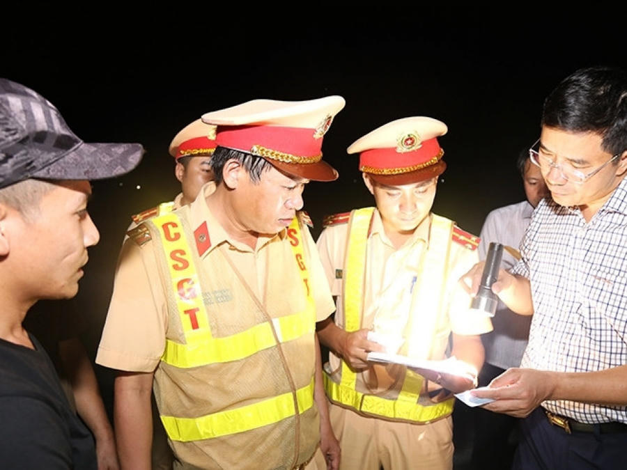 106d1145628t3295l8-152d1075718t48184l0