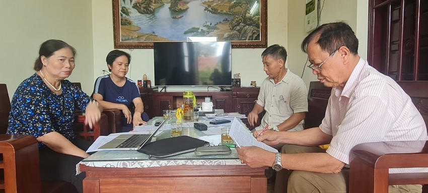 Đại diện cho các hộ dân đã nhiều lần kiến nghị, nhưng đến nay sự việc của các hộ dân vẫn chưa được chính quyền địa phương giải quyết thấu đáo.