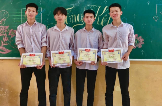 Chuyện về cậu học trò ở Bắc Giang khoác chiếc áo công nhân bước chân vào Đại học