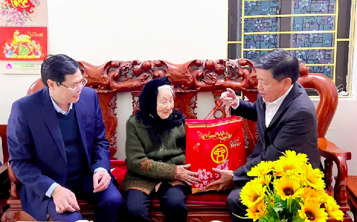 Hà Nội tặng hơn 1,16 triệu suất quà Tết Bính Ngọ 2026