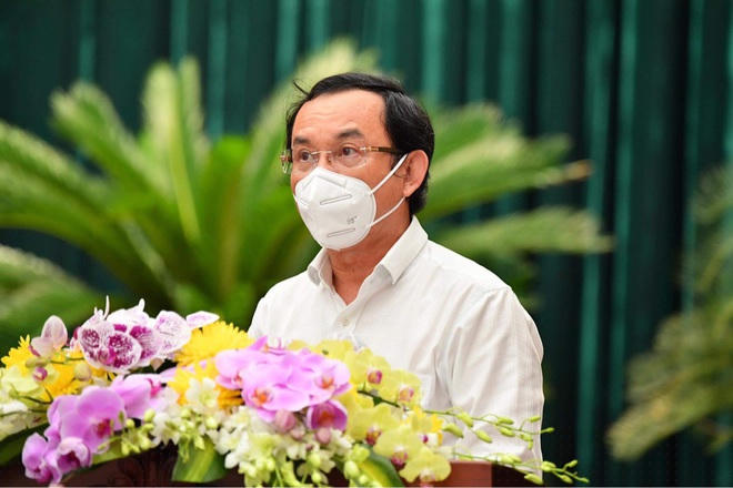 Bí thư Thành ủy TPHCM Nguyễn Văn Nên phát biểu tại hội nghị.