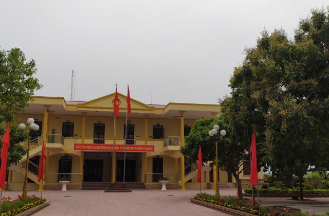 Chi tiết mức lương Chủ tịch UBND thị trấn tại Hà Nội sau khi tăng lương cơ sở