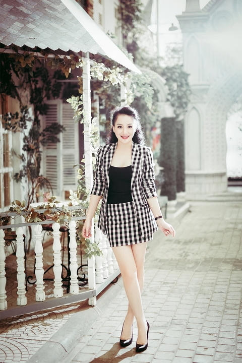 Cùng với việc là một ca sĩ, Kỳ Anh Trang còn mạnh dạn sáng tác nhiều ca khác.