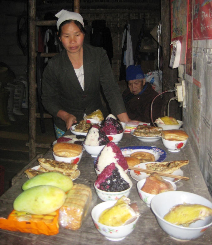 Mâm cỗ trong ngày "tết" dành cho trâu bò của bà con vùng cao.