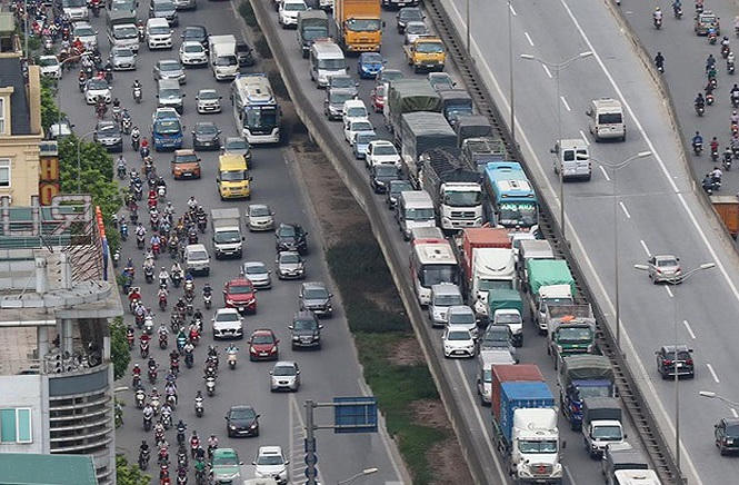 Đường Vành đai 3 Hà Nội được xác định là ranh giới để lập trạm thu phí ô tô vào nội đô. Ảnh: Như Ý 