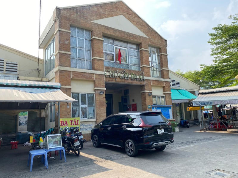 Chợ Cây Da Sà mới được xây dựng để người dân kinh doanh buôn bán.