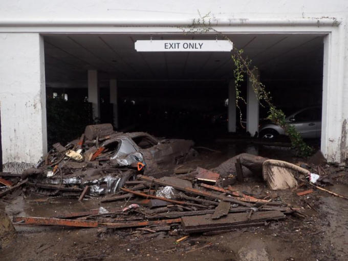 Các cơ quan cứu hộ cho hay, số người chết dự kiến sẽ tiếp tục tăng lên.