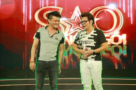 Bình Tinh cùng cha nuôi Kim Tử Long tái hiện vở tuồng gắn liền với tên tuổi mẹ - NS Bạch Mai